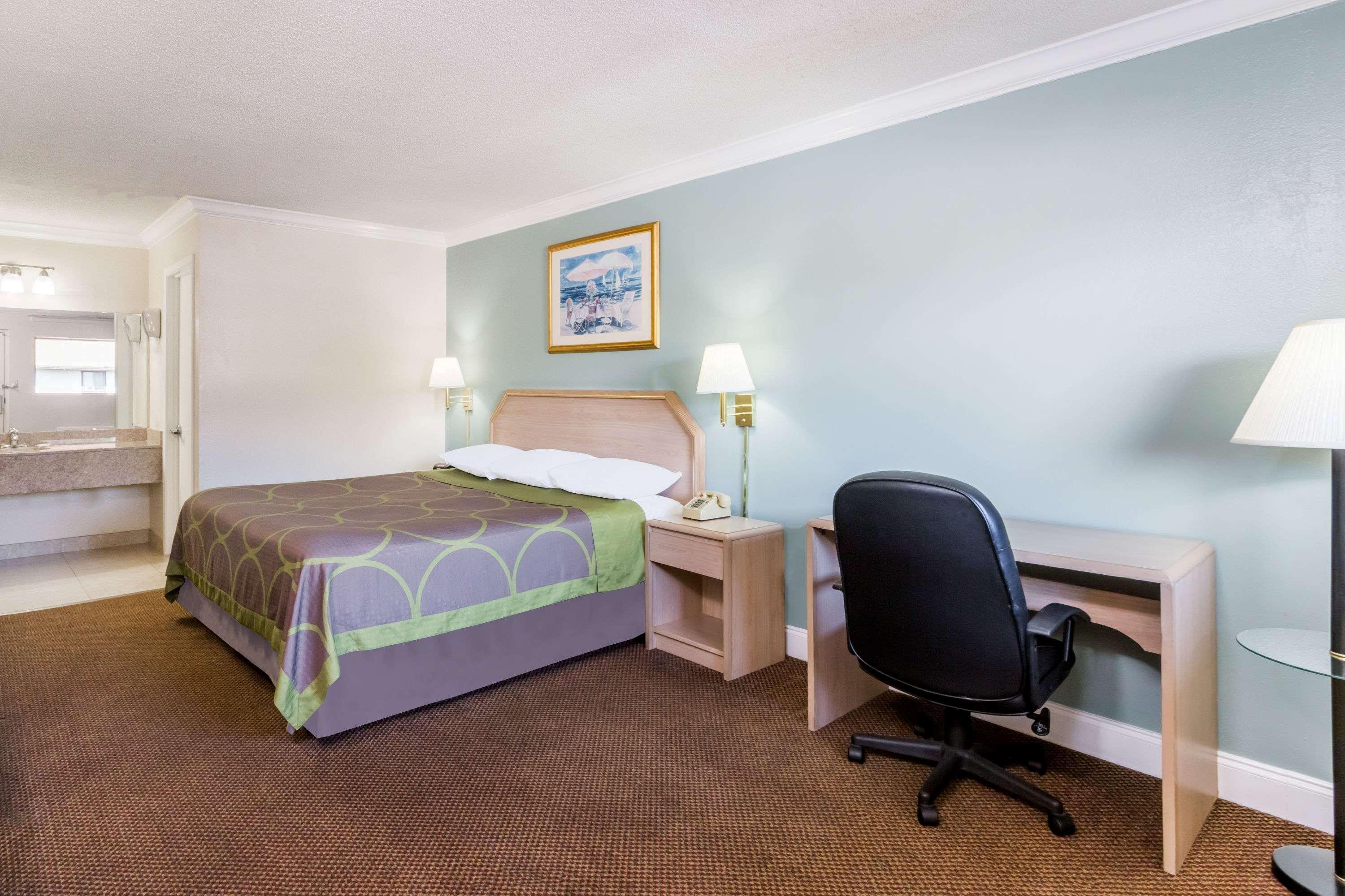 Super 8 by Wyndham Ft Walton Beach Fort Walton Beach Exterior foto