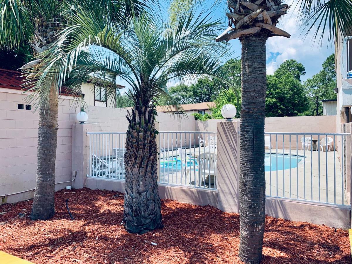 Super 8 by Wyndham Ft Walton Beach Fort Walton Beach Exterior foto