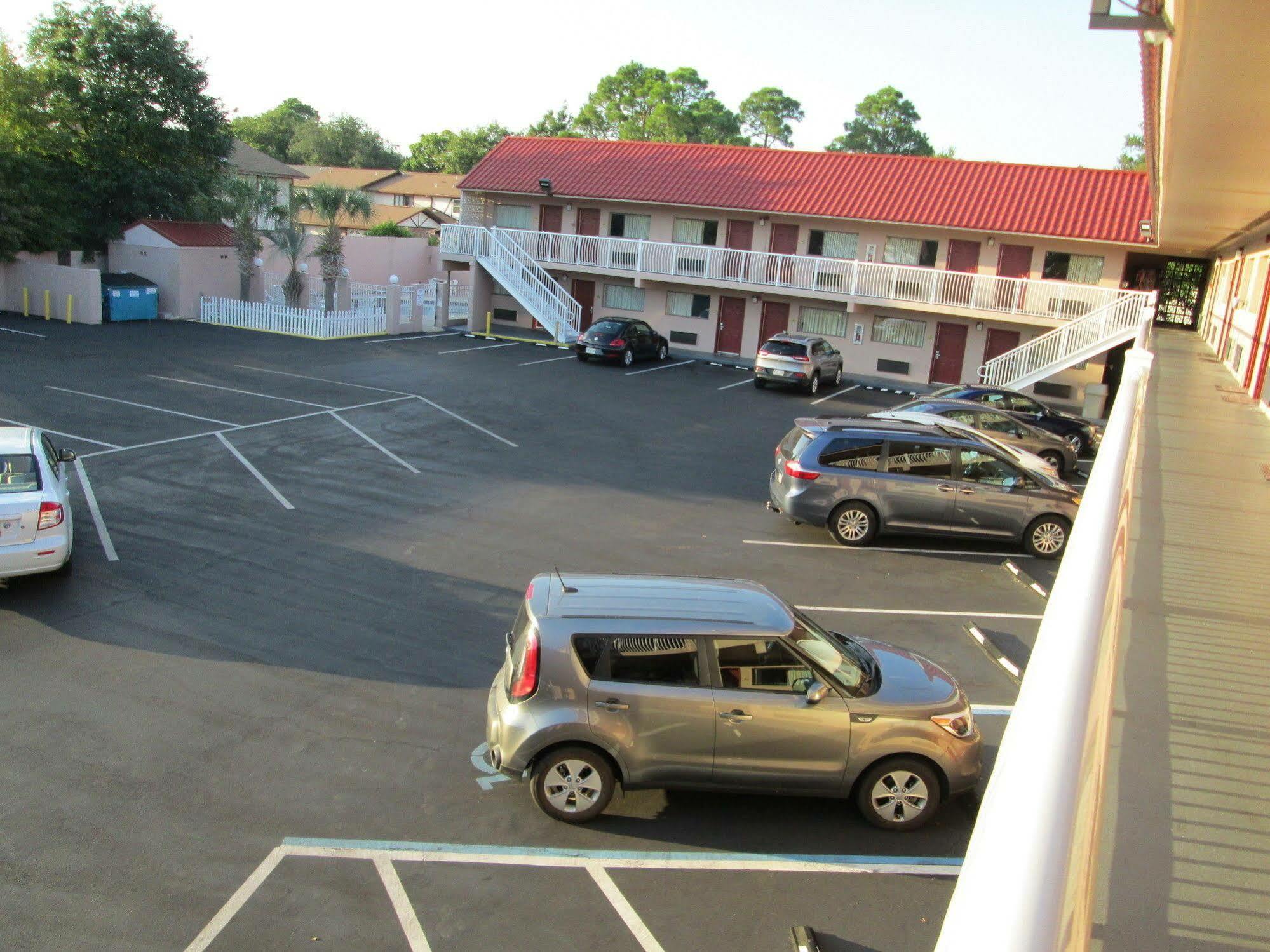 Super 8 by Wyndham Ft Walton Beach Fort Walton Beach Exterior foto